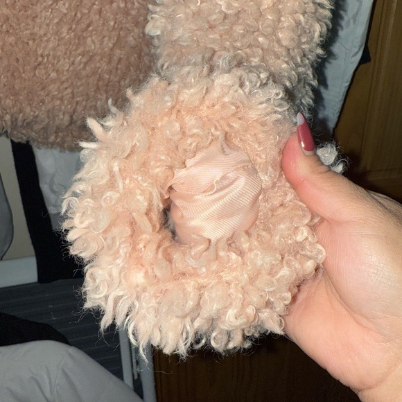 UGG Blush Fuzzy jacket - Picture 4 of 4